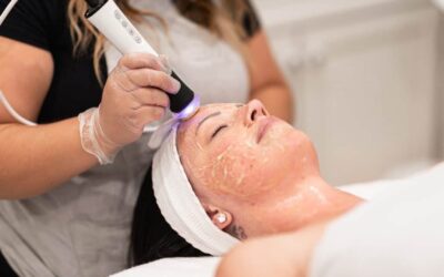 Blogs 7 Unveil Ageless Beauty: Top Anti-Aging Skincare Treatments You Must Try in 2025